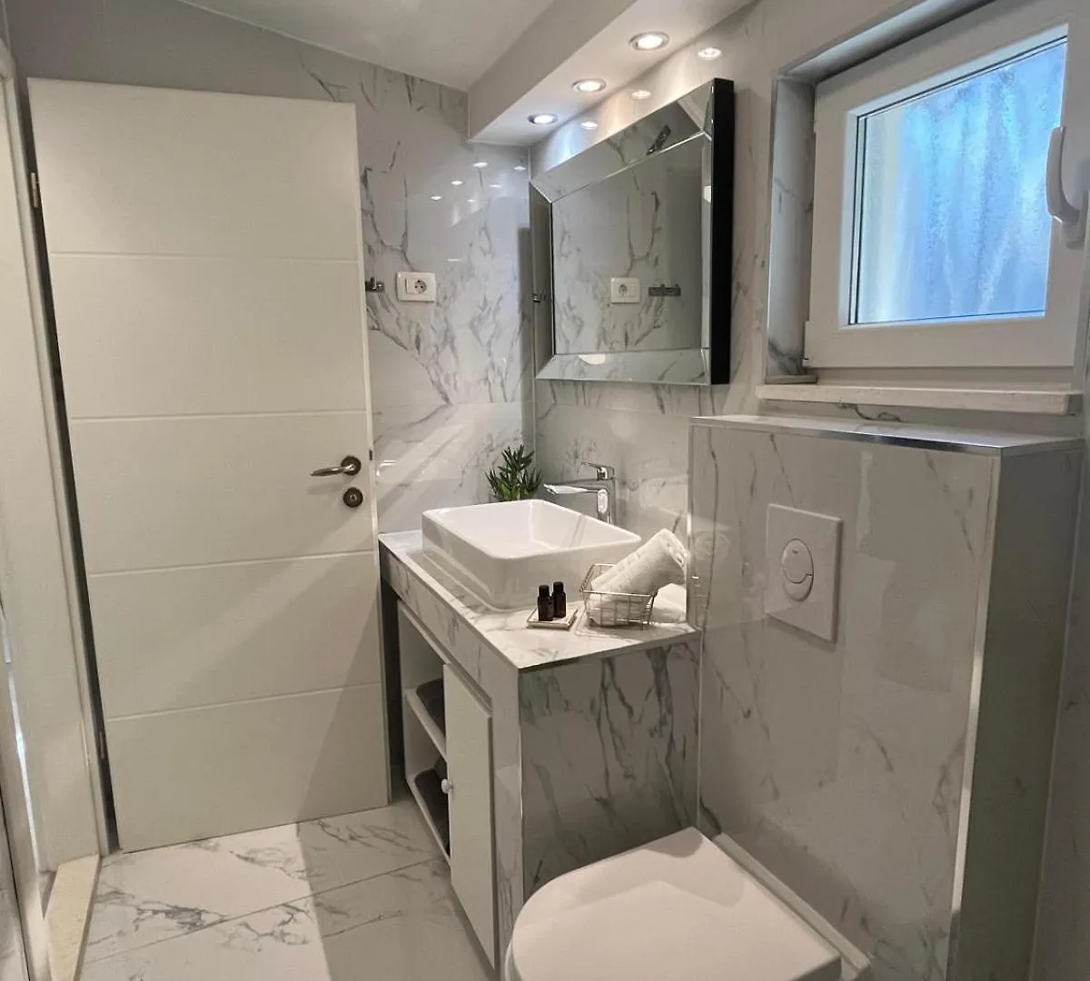 Lux Garden Luxury Apartment Split 0*,  Hırvatistan