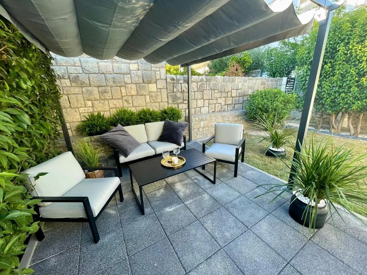 Lux Garden Luxury Apartment Split 0*,